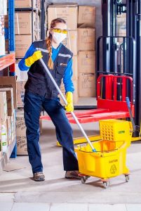Empresas de limpieza profesionales, principales ventajas de su contratación.